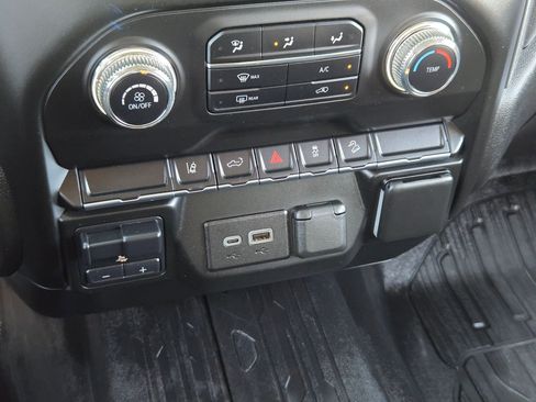 Used 2024 GMC Sierra 2500 Pro w/ Convenience Package image 20