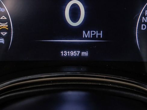 Used 2016 Jeep Grand Cherokee Limited 75th Anniversary image 19