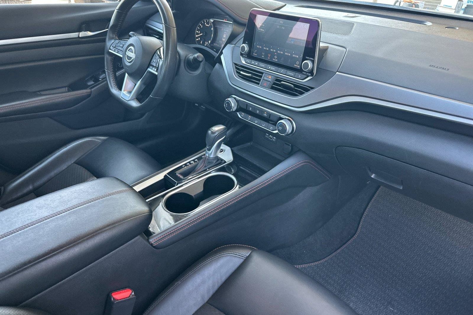 Certified 2024 Nissan Altima 2.5 SR FWD image 15