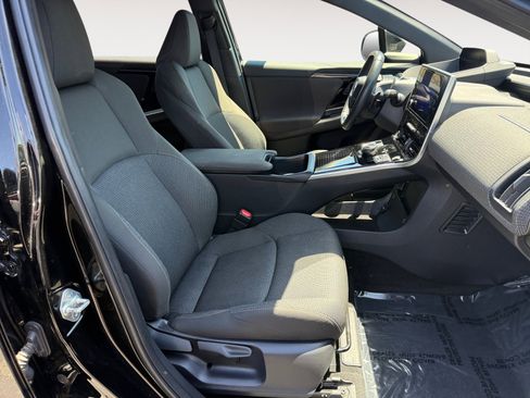 Used 2025 Subaru Solterra AWD/4WD image 19