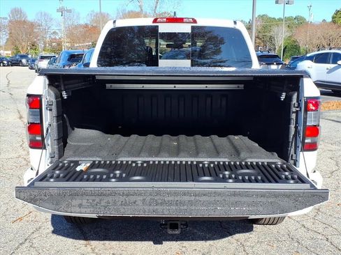 New 2026 Nissan Frontier SV w/ SV Convenience Package image 9