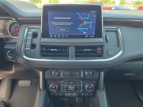 Used 2021 Chevrolet Tahoe Premier AWD/4WD image 19
