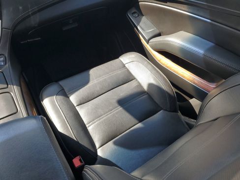 Used 2019 GMC Yukon Denali w/ Denali Ultimate Package image 17