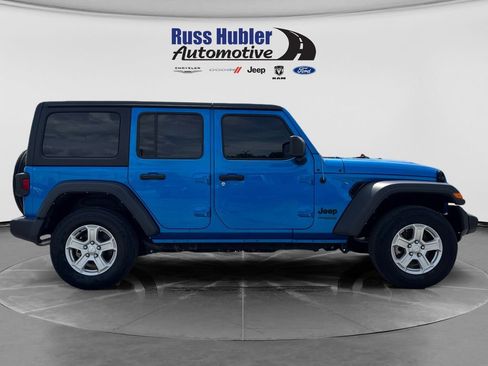 Used 2022 Jeep Wrangler Unlimited Sport AWD/4WD image 8