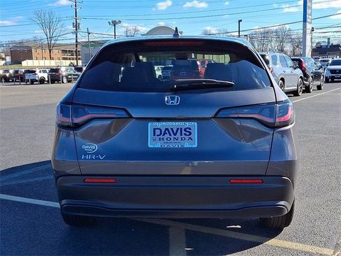 Certified 2026 Honda HR-V LX image 5