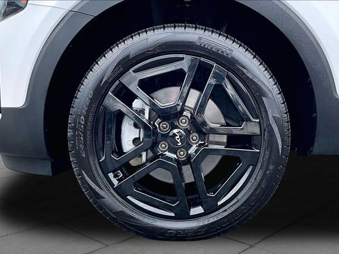 Used 2024 Kia Telluride SX X-Line AWD/4WD image 11