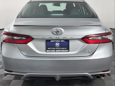 Used 2024 Toyota Camry SE FWD image 22
