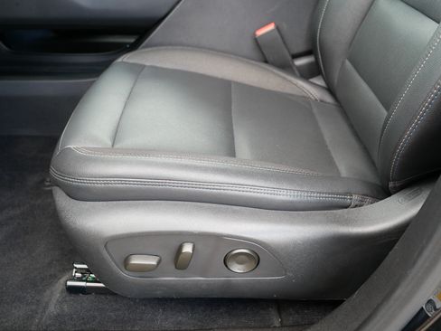 Used 2024 Chevrolet Equinox EV LT w/ LPO, All-Weather Mat Package FWD image 20
