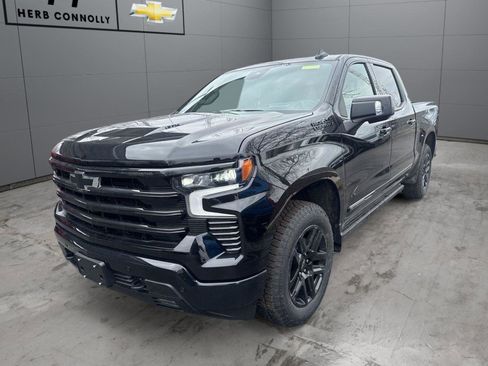 New 2026 Chevrolet Silverado 1500 High Country w/ Midnight Edition AWD/4WD image 2