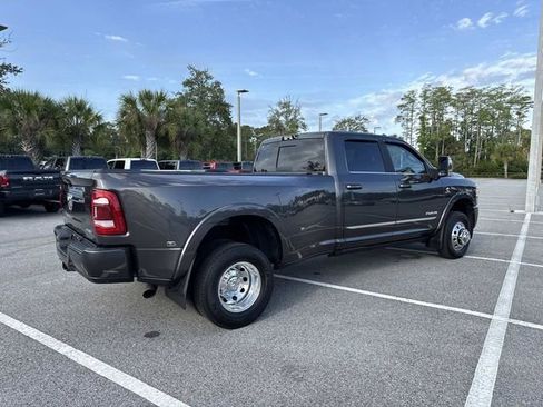 Used 2024 RAM 3500 Limited AWD/4WD image 5