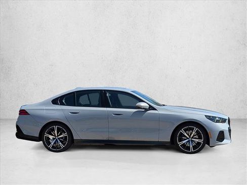 Certified 2024 BMW 530i w/ M Sport Package RWD image 4