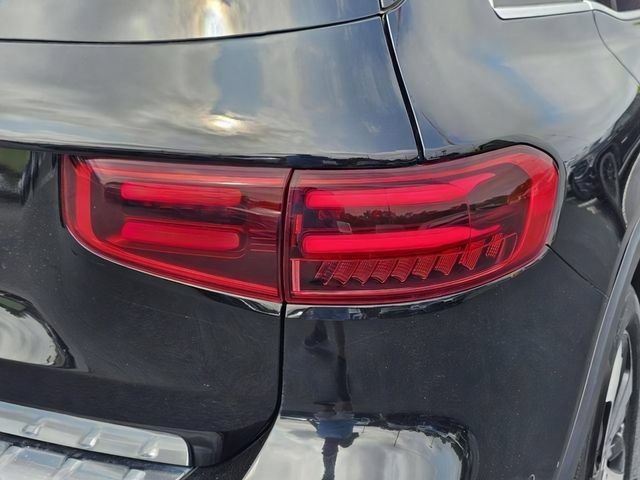 Used 2024 Mercedes-Benz GLB 250 image 9