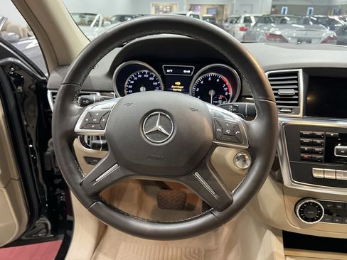 Used 2013 Mercedes-Benz ML 350 2WD image 40