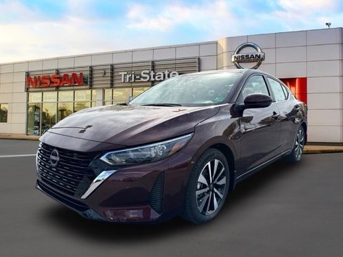 New 2025 Nissan Sentra SV w/ SV Premium Package image 2