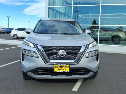 Used 2021 Nissan Rogue SV image 6