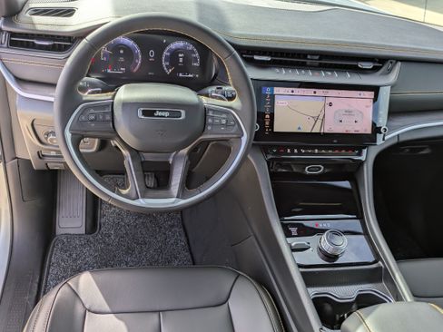 New 2026 Jeep Grand Cherokee L Limited AWD/4WD image 14