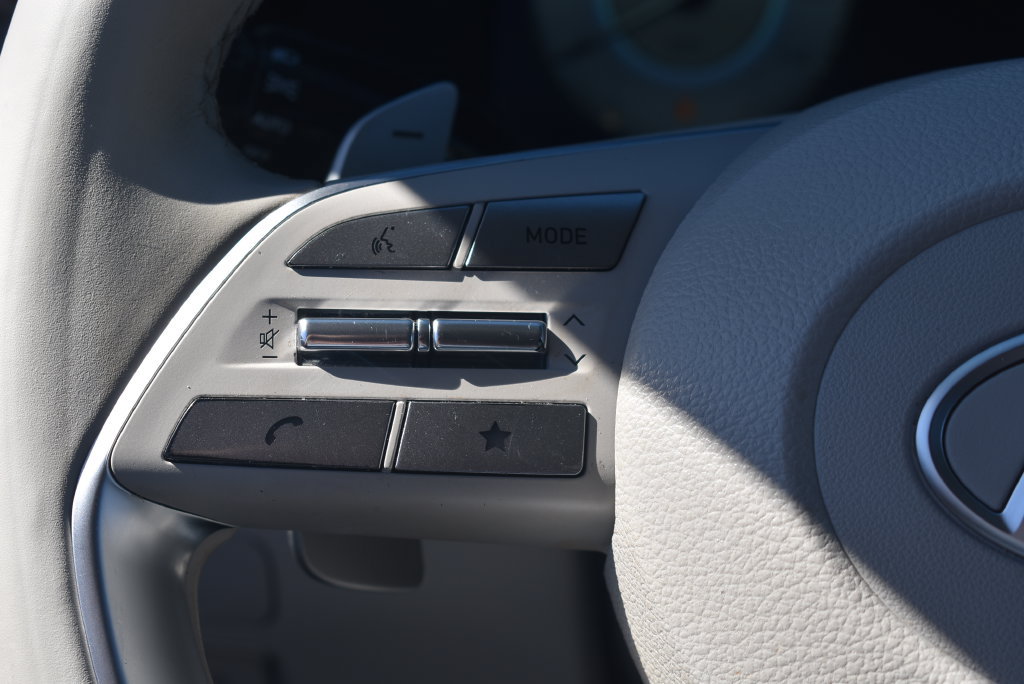 Certified 2023 Hyundai Palisade Limited FWD image 28