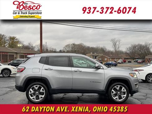 Used 2018 Jeep Compass Limited w/ Navigation Group image 3