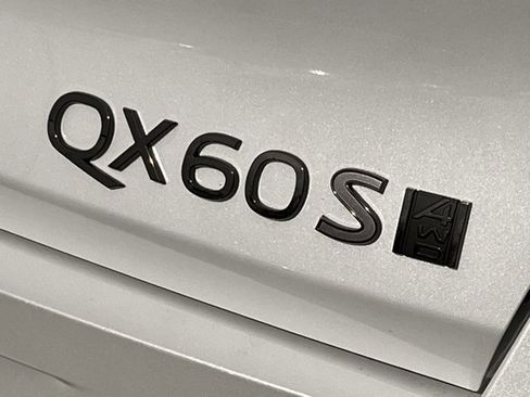 New 2026 INFINITI QX60 Sport image 33