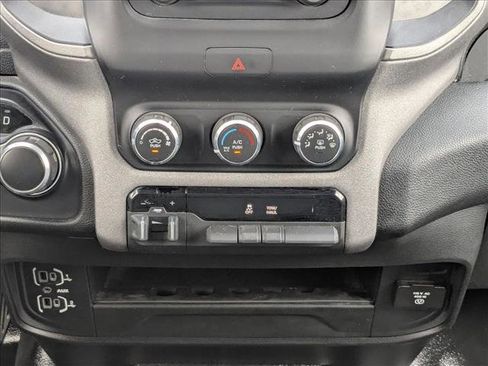 Used 2021 RAM 2500 Tradesman w/ Chrome Appearance Group RWD image 15