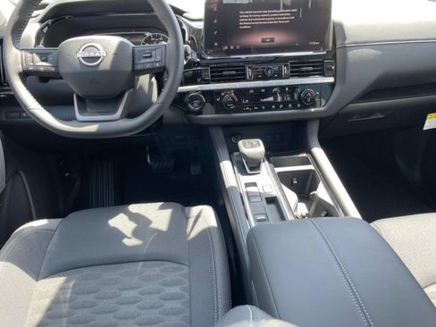 New 2026 Nissan Pathfinder SV FWD image 9