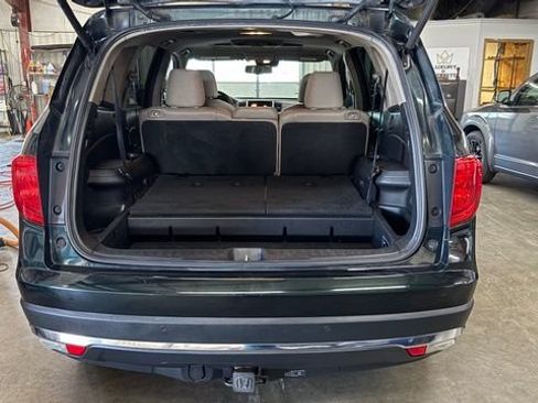 Used 2017 Honda Pilot Touring image 29
