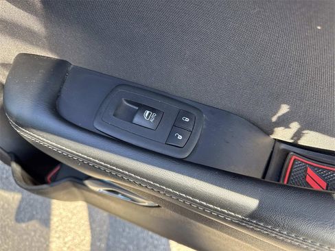 Used 2020 Dodge Challenger SXT w/ Driver Convenience Group image 25