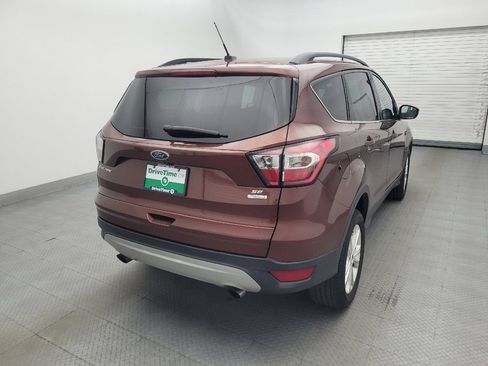 Used 2018 Ford Escape SE FWD image 7