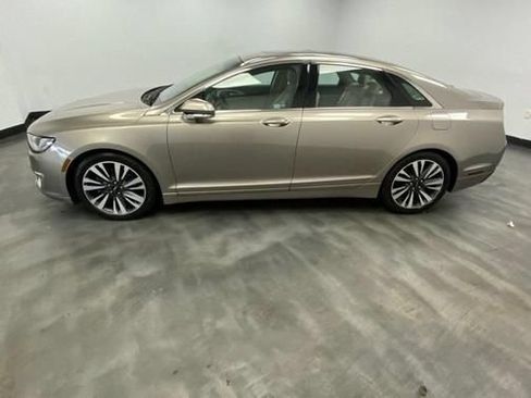 Used 2018 Lincoln MKZ Reserve w/ Climate Package AWD/4WD image 3