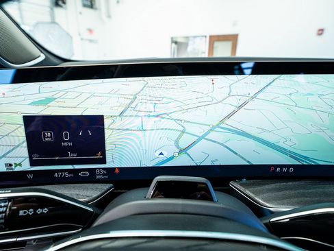 Used 2025 Cadillac Escalade IQ Luxury 2 image 49