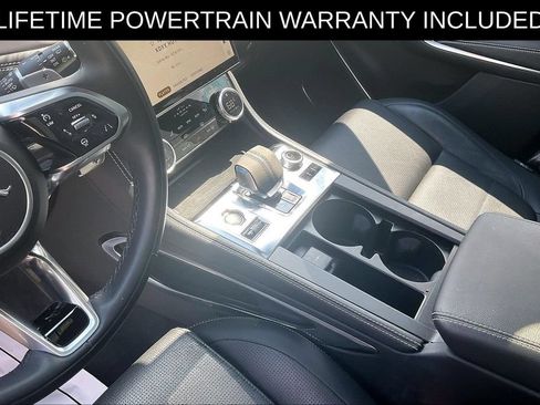 Used 2024 Jaguar F-PACE R-Dynamic S AWD/4WD image 13