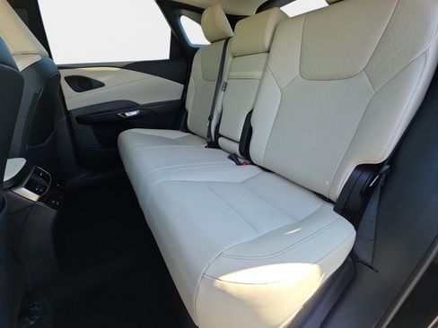 Used 2023 Lexus RX 350 Premium Plus w/ Accessory Package AWD/4WD image 14