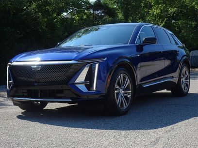 Certified 2024 Cadillac Lyriq Luxury w/ LPO, Floor Liner Package