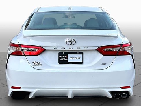 Certified 2020 Toyota Camry SE w/ Carpet Mat Package FWD image 5