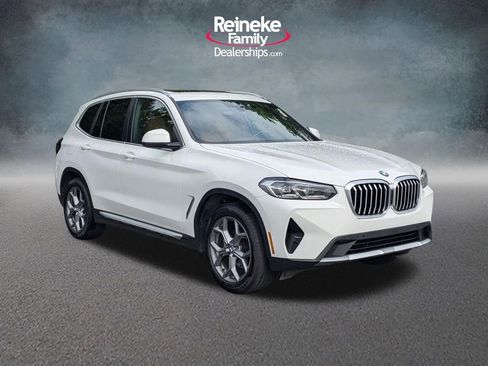 Used 2023 BMW X3 xDrive30i AWD/4WD image 3