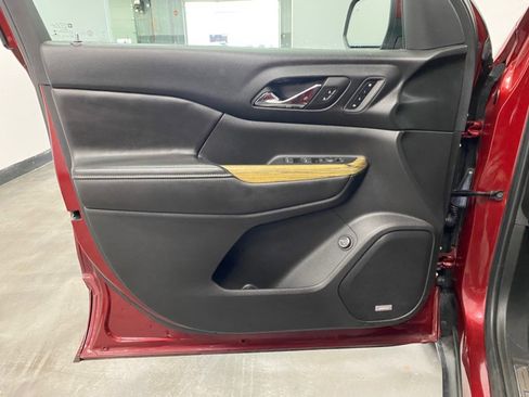 Used 2018 GMC Acadia Denali w/ Technology Package image 45