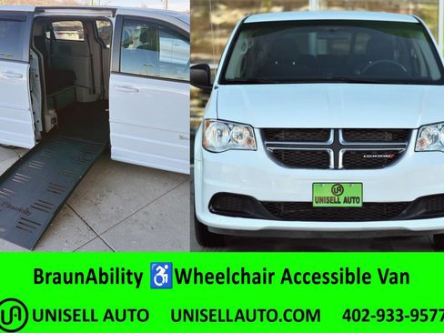 Used 2017 Dodge Grand Caravan SE w/ Power Window Group FWD image 1