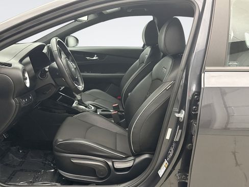 Used 2023 Kia Forte GT-Line FWD image 11