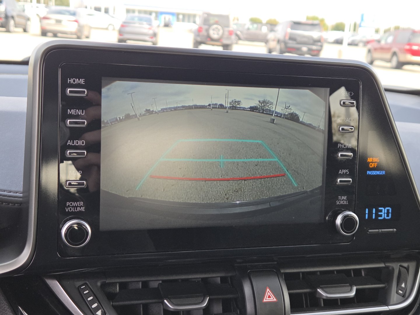 Used 2019 Toyota C-HR LE FWD image 6