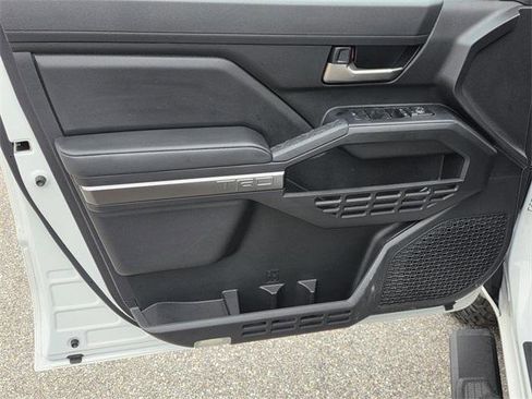 Certified 2025 Toyota Tacoma TRD Off-Road image 34