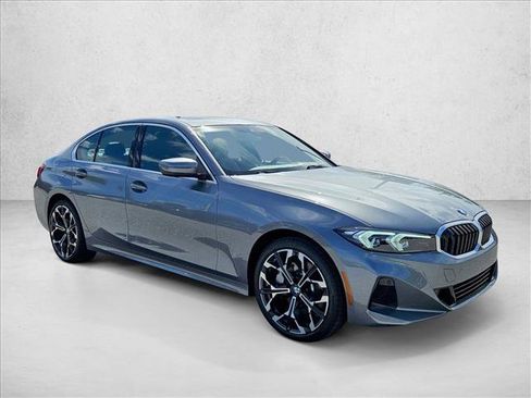Certified 2026 BMW 330i Sedan w/ Convenience Package RWD image 7