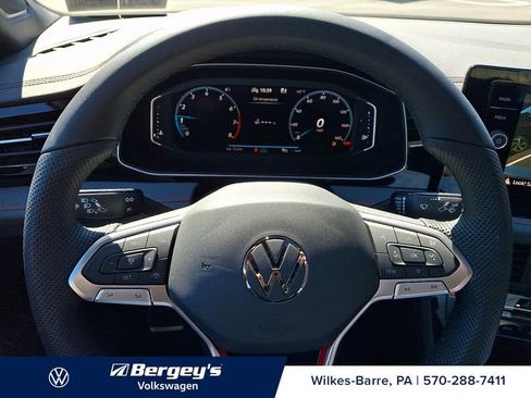 New 2026 Volkswagen Jetta GLI Autobahn FWD image 16