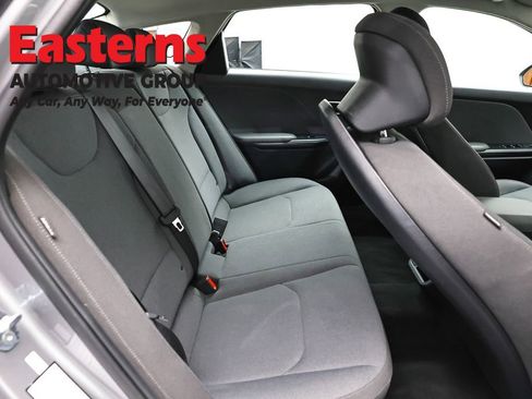 Used 2025 Kia K4 FWD image 22