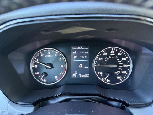Used 2020 Subaru Outback Premium image 16