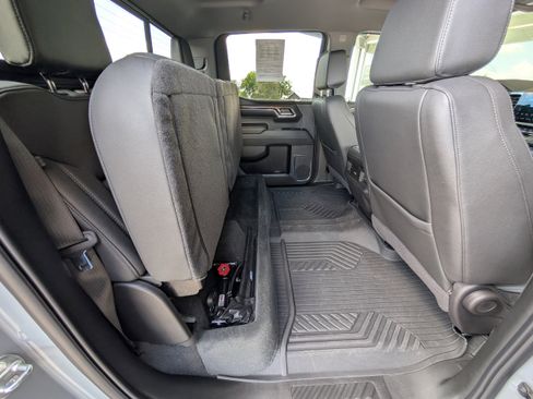 Used 2024 Chevrolet Silverado 1500 LT Trail Boss w/ Convenience Package II image 26