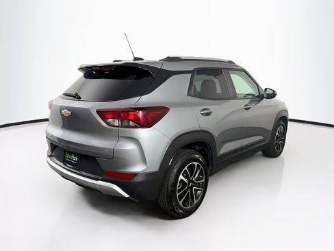 Used 2025 Chevrolet TrailBlazer LT FWD image 9