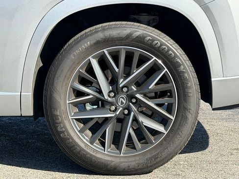 Used 2025 Lexus TX 350 AWD w/ Technology Package image 3