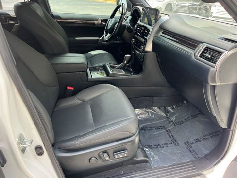 Certified 2023 Lexus GX 460 Premium w/ Premium Package AWD/4WD image 13