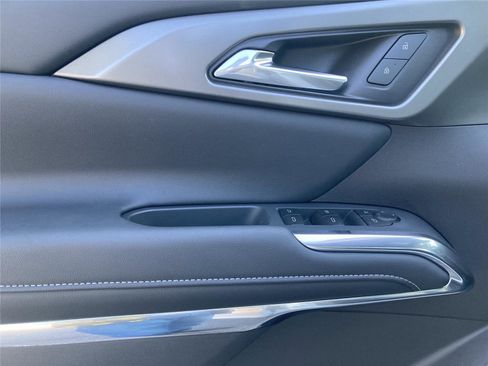 New 2026 Chevrolet Traverse LT w/ Sun and Wheel Package image 25