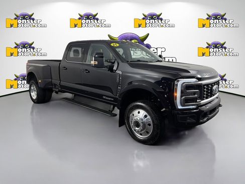 Used 2025 Ford F450 Platinum AWD/4WD image 3